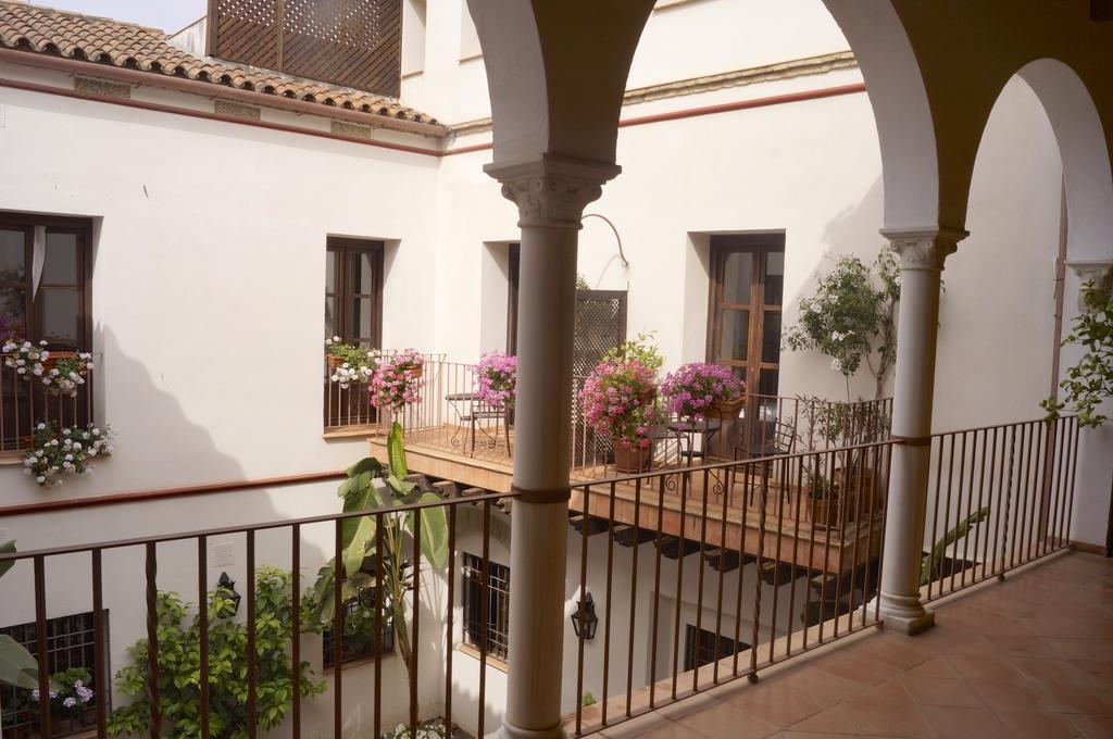 Apartamentos Los Patios de la Judería Córdoba Exterior foto